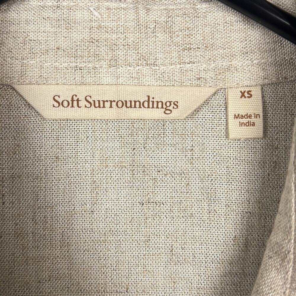 Soft Surroundings Kamal natural button down lace detail tunic - Picture 4 of 9